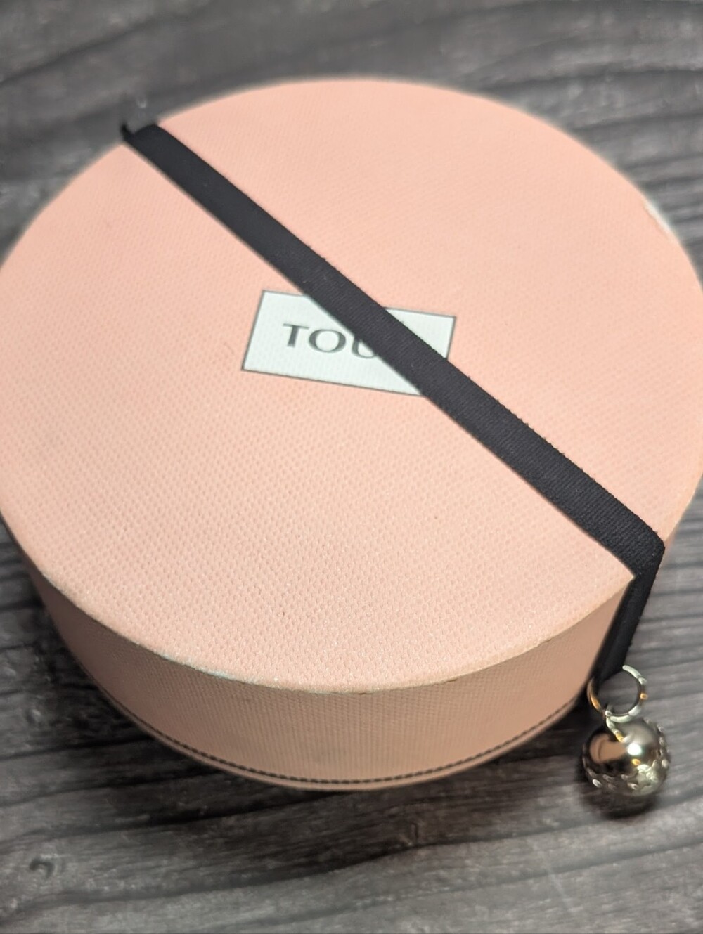 TOUS Peach Nude Medium Jewelry Gift Box Rare Discontinued Bear Bell Plaque Logo